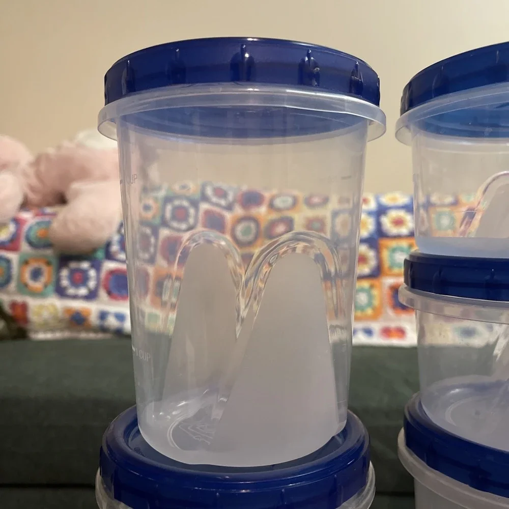 7 Ziploc Twist 'n Loc‎ Med Round 1 Qt/32 Oz/4Cup Containers & Lids Sm 8oz/2cup